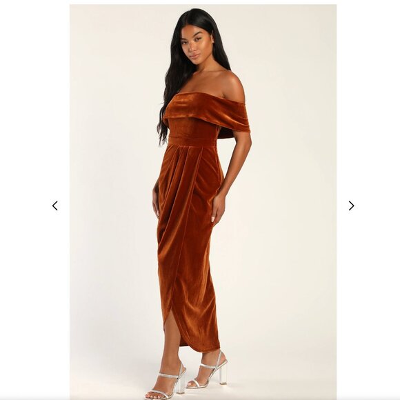 NWT Lulus I'm Enchanted Rust Orange Velvet Off-the-Shoulder Maxi Dress - Picture 3 of 5